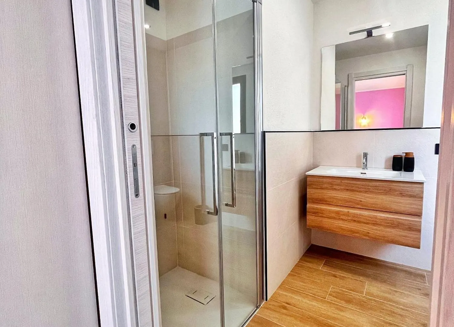 Ichnos Experience Room فيلاّسيمِيوس