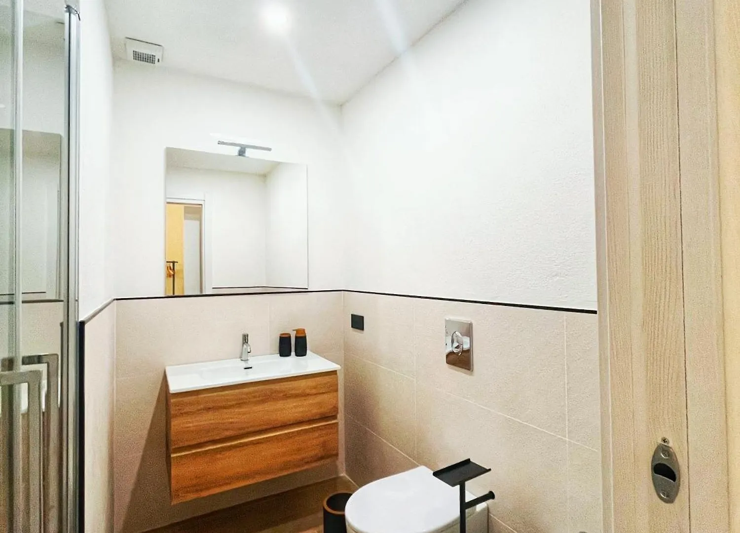 Ichnos Experience Room فيلاّسيمِيوس 0*,  إيطاليا